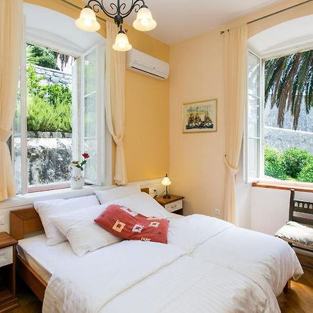 Rooms Posat Ragusa Esterno foto